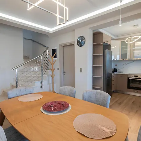 Oasis By Pro - Nea Halkidiki Villa *