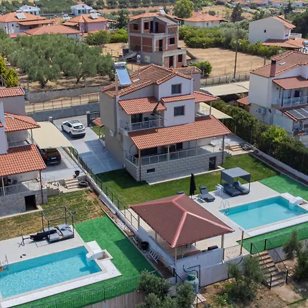 Oasis By Pro - Nea Halkidiki Villa